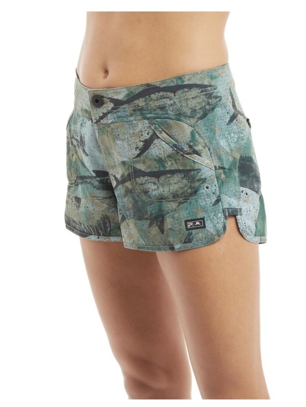 PELAGIC MOANA HYBRID OPEN SEAS CAMO WOMEN’S SHORTS SIZE 8 NWT